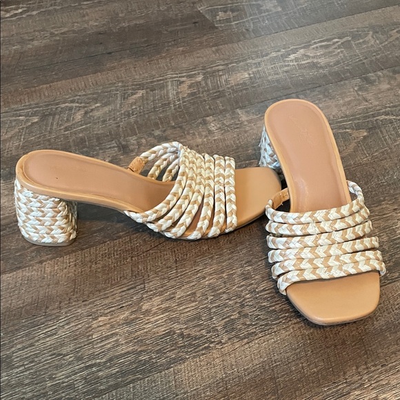 Universal Thread Shoes - Universal Thread Tan and Cream Heeled Sandals